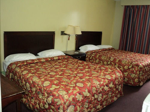 Budget Inn 2000 Hamilton Bagian luar foto
